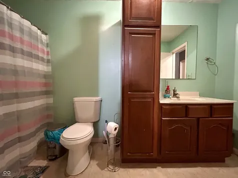 1009 W Walnut Brownstown IN 47220