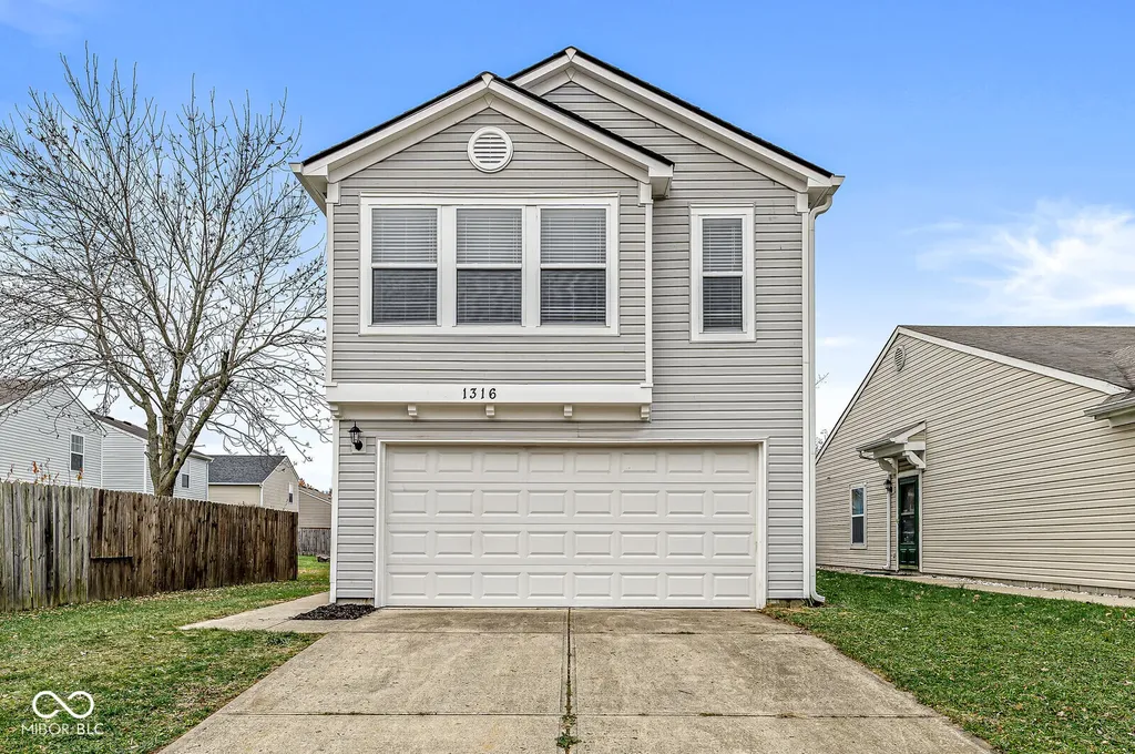 1316 Freemont Lane Greenwood IN 46143