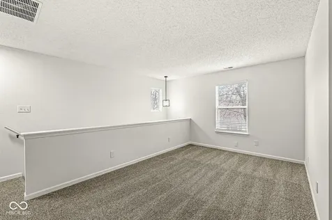 1316 Freemont Lane Greenwood IN 46143