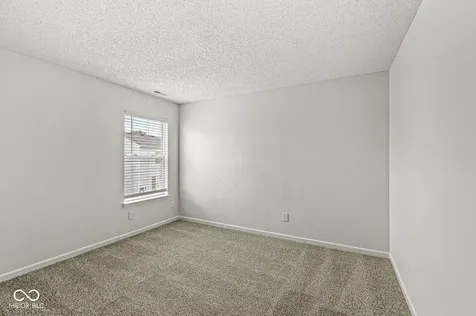1316 Freemont Lane Greenwood IN 46143