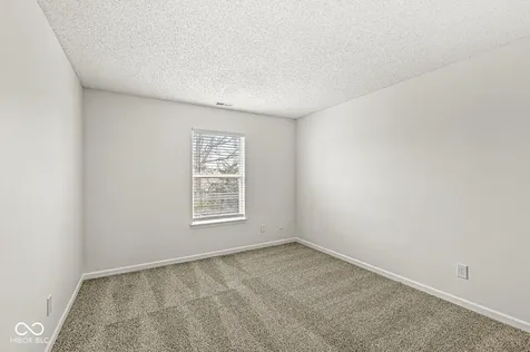 1316 Freemont Lane Greenwood IN 46143