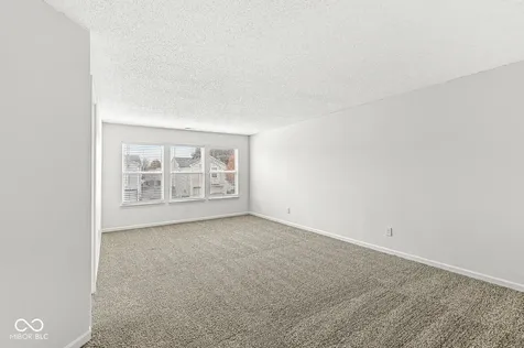 1316 Freemont Lane Greenwood IN 46143