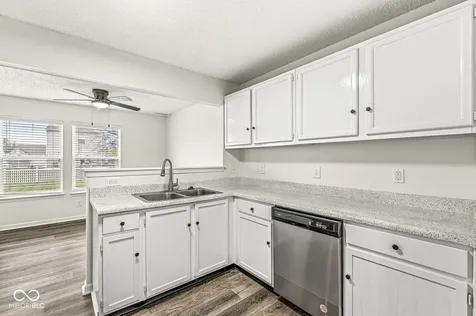 1316 Freemont Lane Greenwood IN 46143