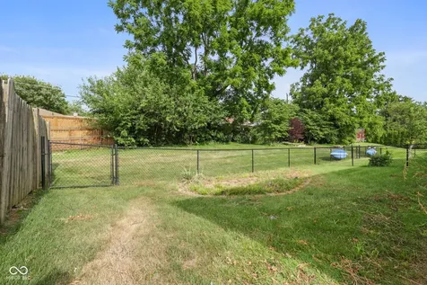 6712 S New Jersey Street Indianapolis IN 46227
