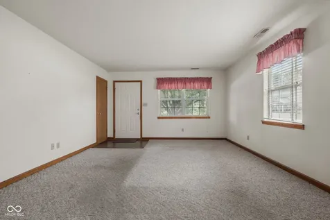 6712 S New Jersey Street Indianapolis IN 46227