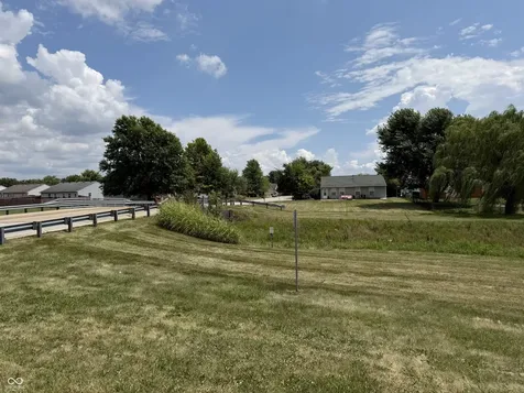 1501 Round Lake Road Greenwood IN 46143