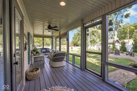 3325 Sycamore Drive Columbus IN 47203