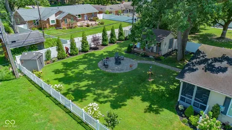 3325 Sycamore Drive Columbus IN 47203
