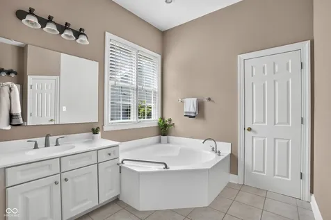 5793 Opus Drive Carmel IN 46033