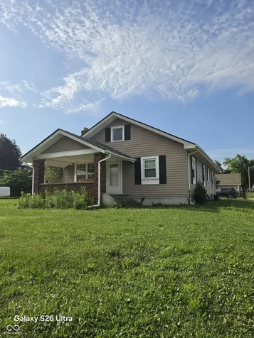 421 W Pendleton Avenue Lapel IN 46051