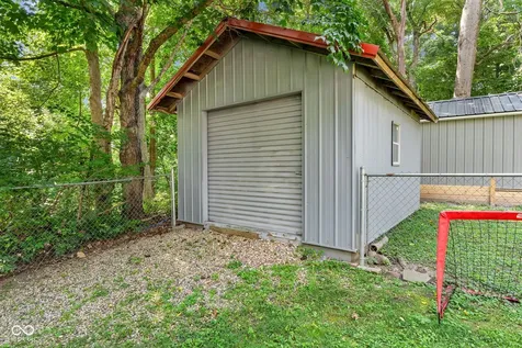 84 S Schenck Road Crawfordsville IN 47933