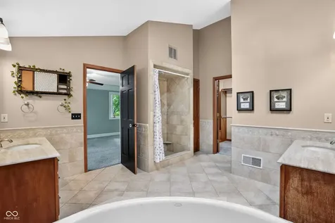 8131 Bounty Court Indianapolis IN 46236