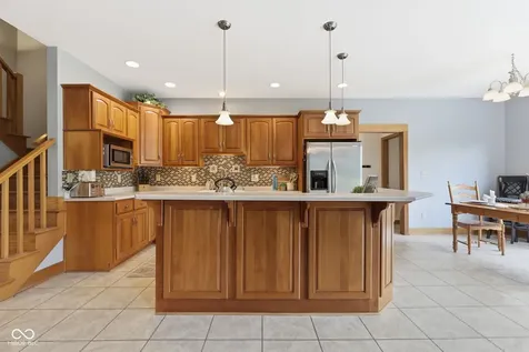 6239 W 600 S Trafalgar IN 46181