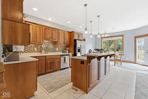 6239 W 600 S Trafalgar IN 46181