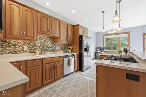 6239 W 600 S Trafalgar IN 46181