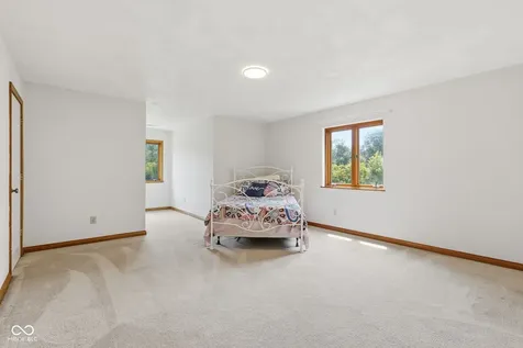 6239 W 600 S Trafalgar IN 46181