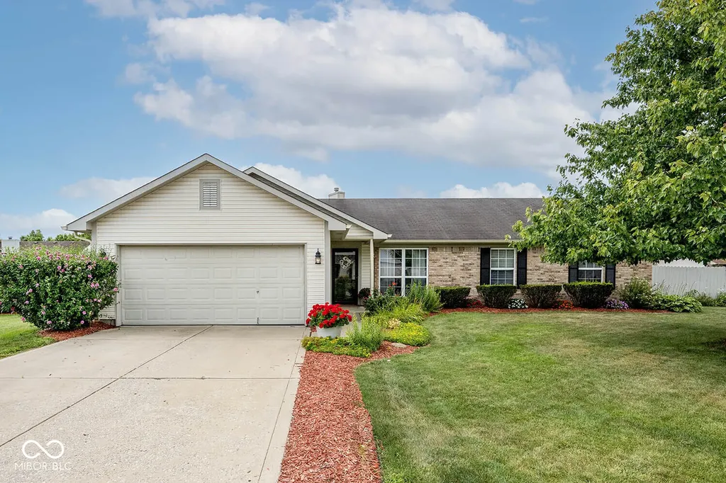 4415 Par Drive Indianapolis IN 46268