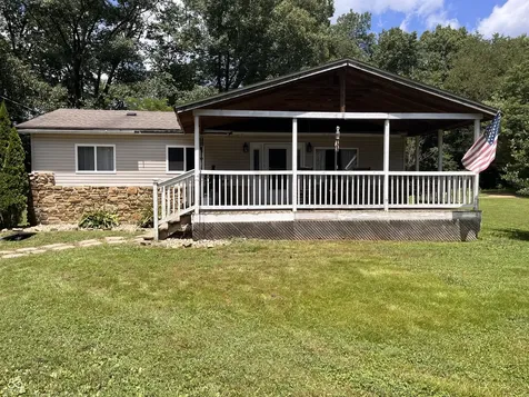 162 W Robertson Morgantown IN 46160