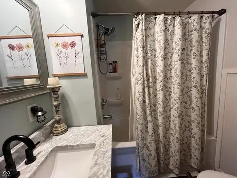 162 W Robertson Morgantown IN 46160