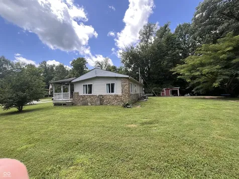 162 W Robertson Morgantown IN 46160