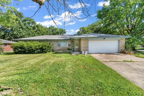 7222 Maple Drive Avon IN 46123