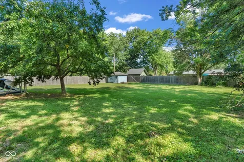 7222 Maple Drive Avon IN 46123