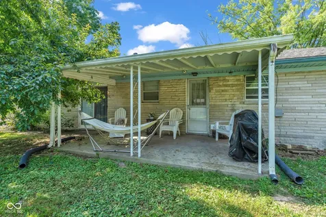 7222 Maple Drive Avon IN 46123