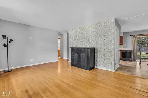7222 Maple Drive Avon IN 46123