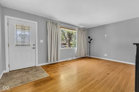 7222 Maple Drive Avon IN 46123