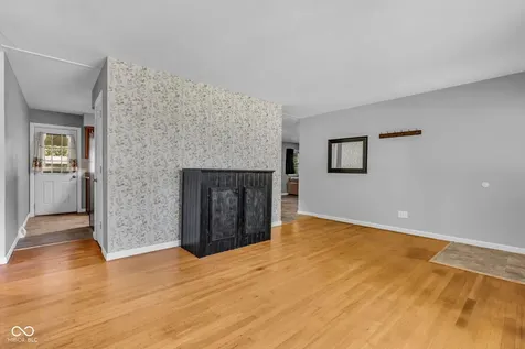 7222 Maple Drive Avon IN 46123