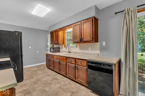 7222 Maple Drive Avon IN 46123