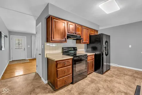 7222 Maple Drive Avon IN 46123