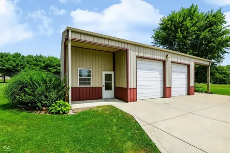 1030 E County Rd 350 N Danville IN 46122