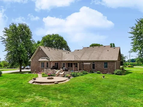 1030 E County Rd 350 N Danville IN 46122
