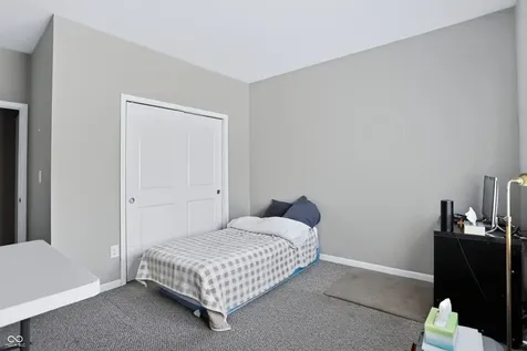 8810 Rowling Way Indianapolis IN 46239
