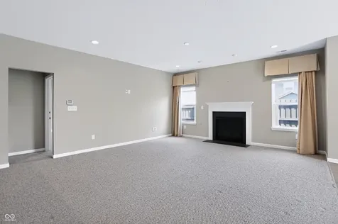 8810 Rowling Way Indianapolis IN 46239