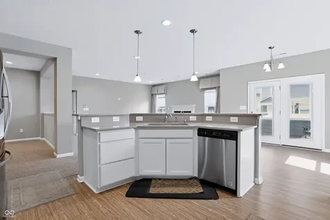8810 Rowling Way Indianapolis IN 46239