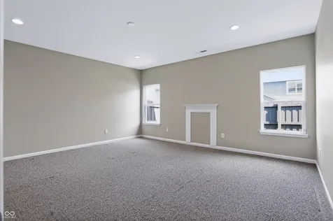 8810 Rowling Way Indianapolis IN 46239