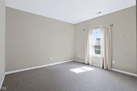 8810 Rowling Way Indianapolis IN 46239