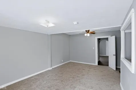 2102 S Biltmore Muncie IN 47302