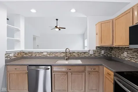 12309 Cultured Stone Drive Fishers IN 46037
