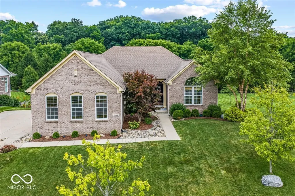 5115 Sweetwater Drive Noblesville IN 46062