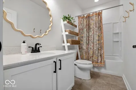 5115 Sweetwater Drive Noblesville IN 46062