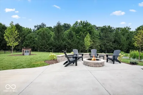 5115 Sweetwater Drive Noblesville IN 46062