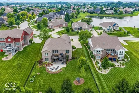 5115 Sweetwater Drive Noblesville IN 46062