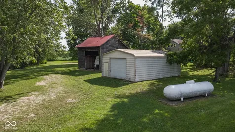 4094 S County Road 200 E Clayton IN 46118