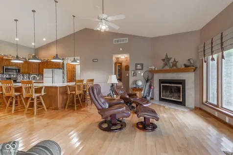 4094 S County Road 200 E Clayton IN 46118