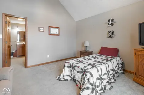 4094 S County Road 200 E Clayton IN 46118