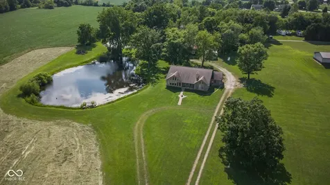 4094 S County Road 200 E Clayton IN 46118