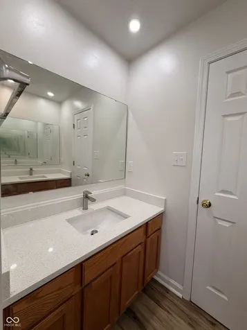 536 Ironridge Court Indianapolis IN 46239